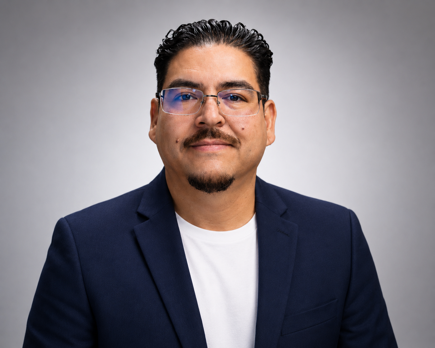 Oscar Nunez Enriquez portrait
